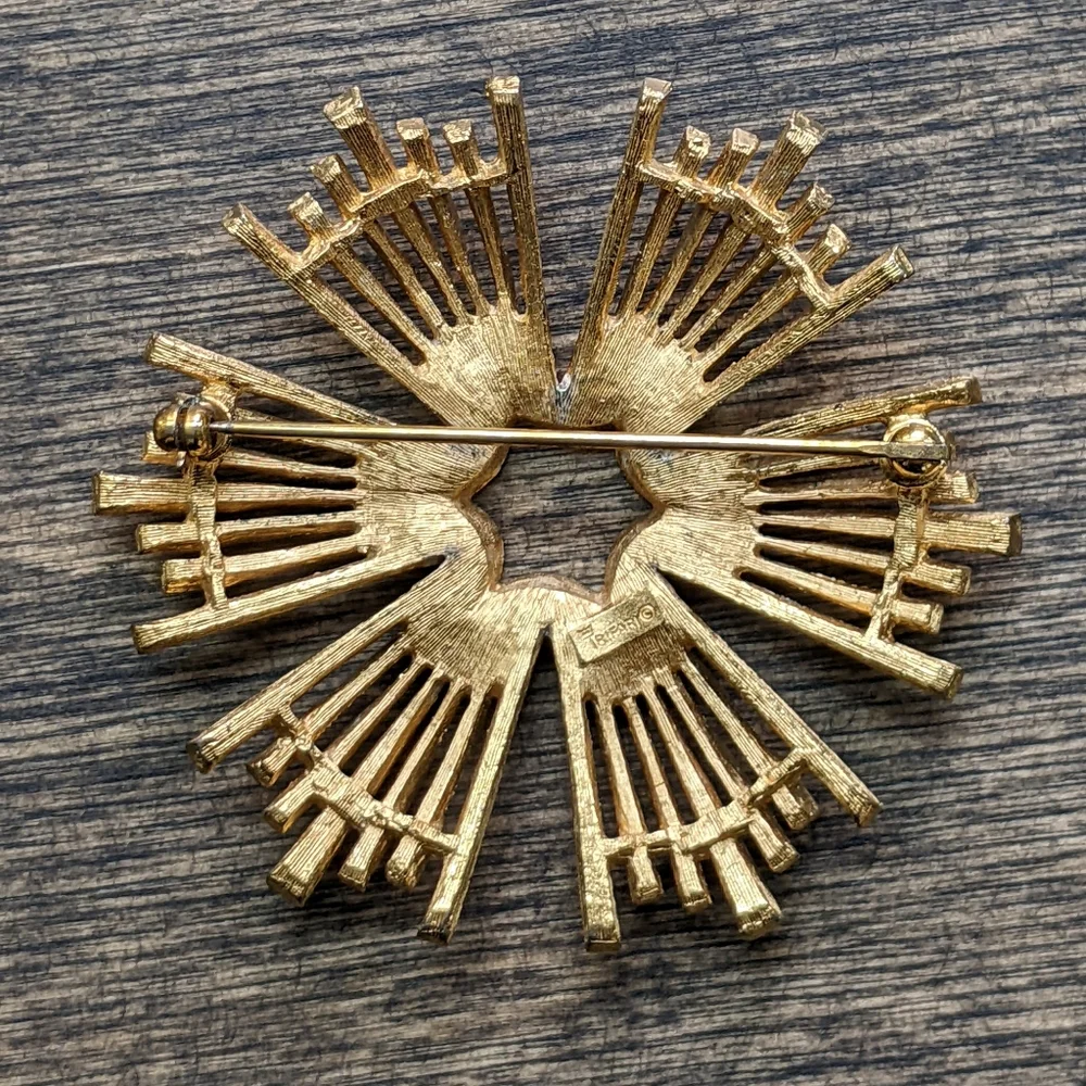 Vintage Brutalist Crown Trifari Starburst Brooch Radiating Sunburst Celestial